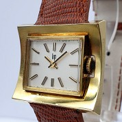 lip vintage womans watch designed gold plated serial 618883 4